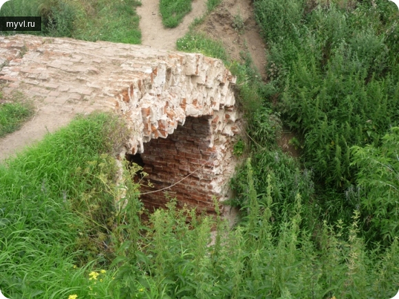Западные ворота крепости в городе Великие Луки Псковской области
